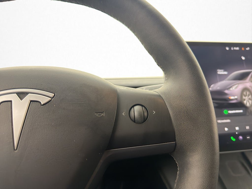 Vehicle Image 39
