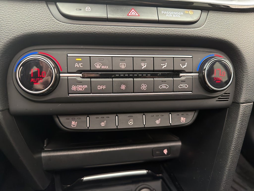Vehicle Image 27
