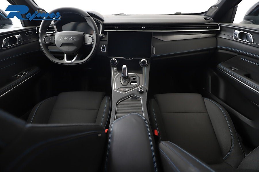 Vehicle Image 7