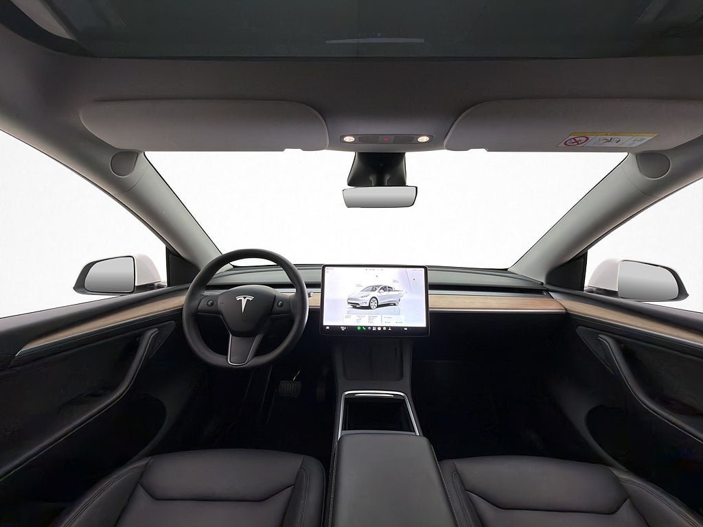Vehicle Image 13