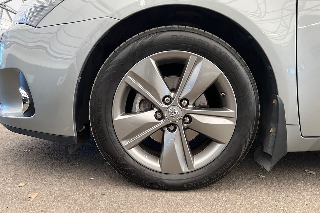 Vehicle Image 17