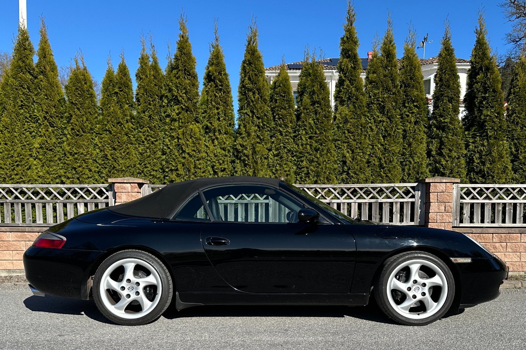 Vehicle Image 14
