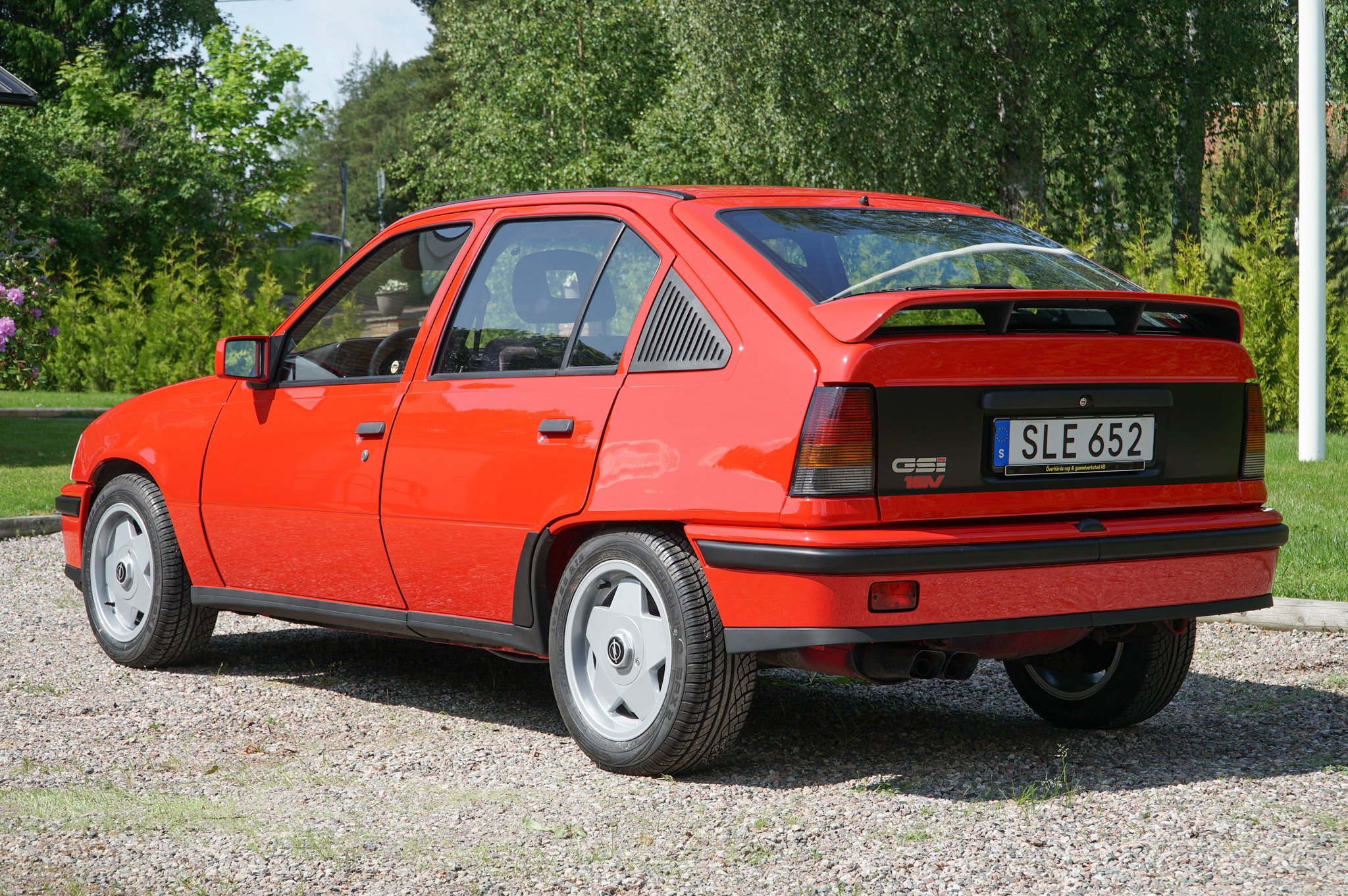 Vehicle Image 23