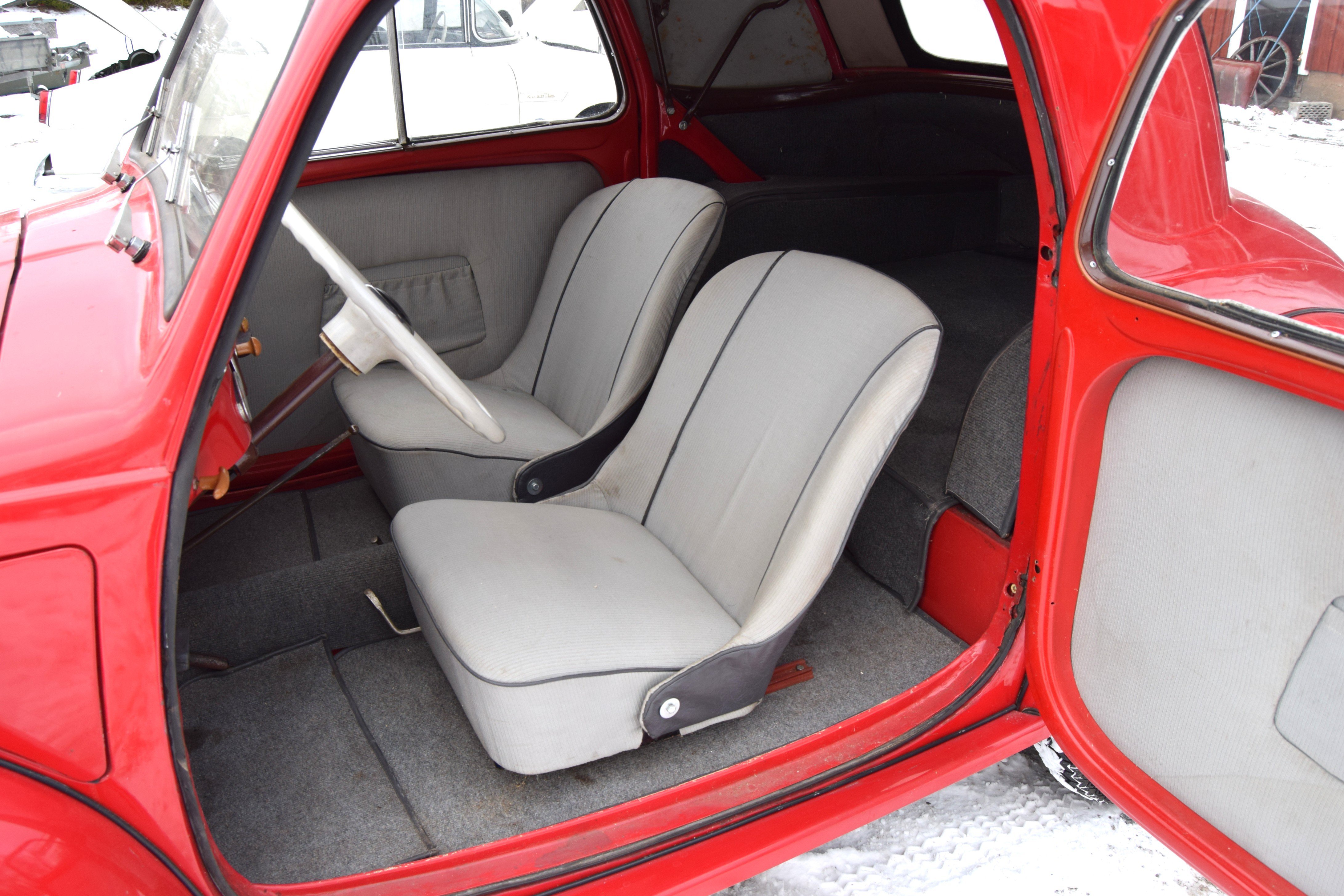Vehicle Image 11