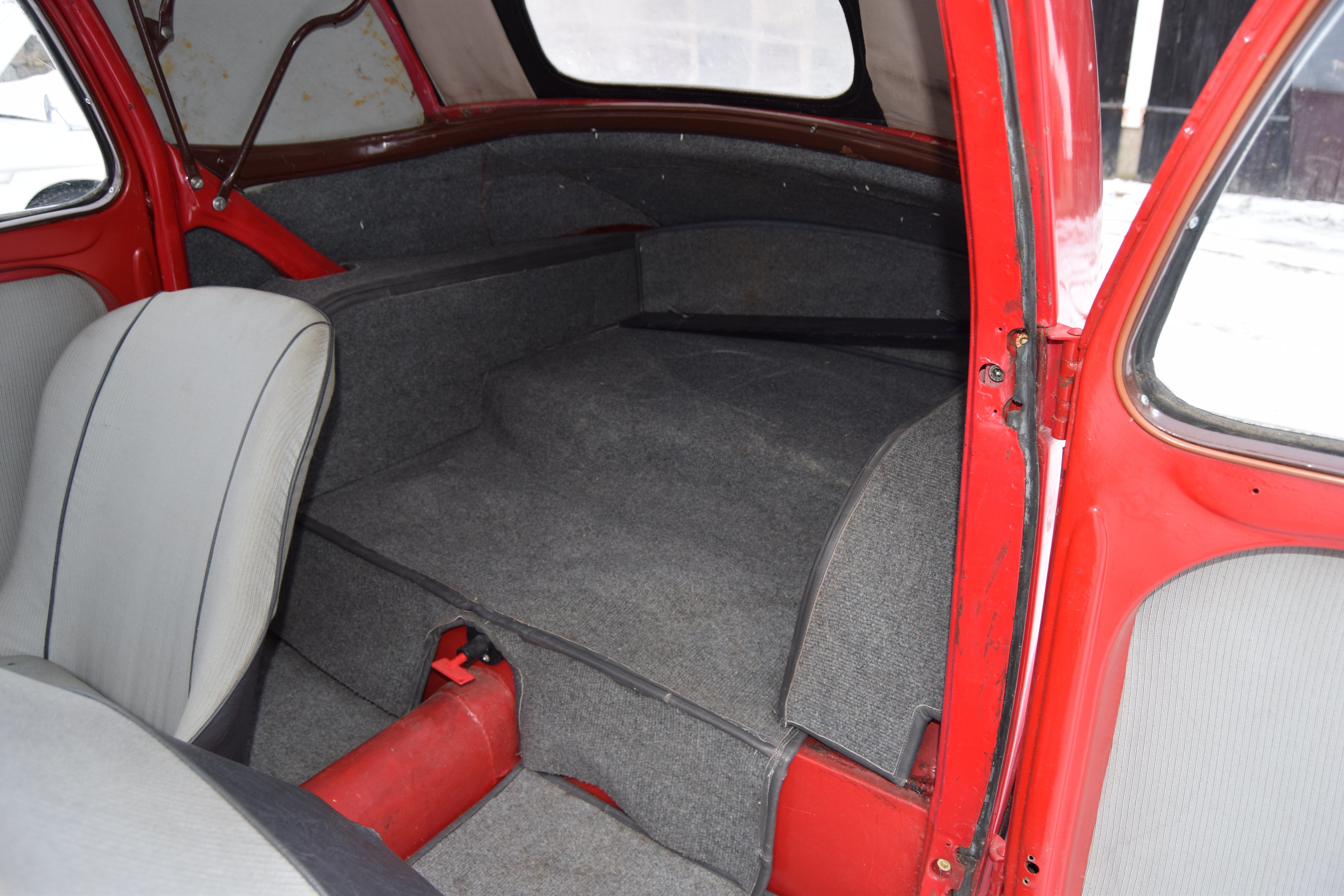 Vehicle Image 13
