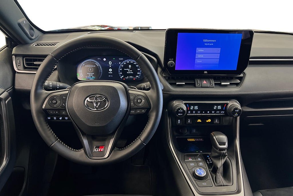 Vehicle Image 11