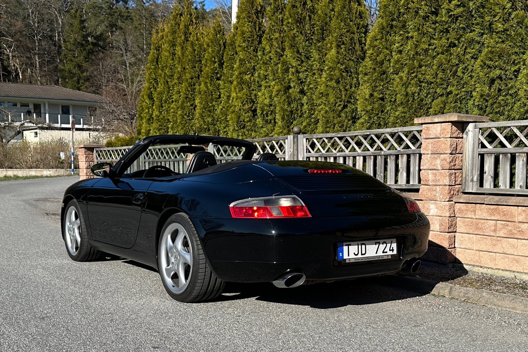 Vehicle Image 23