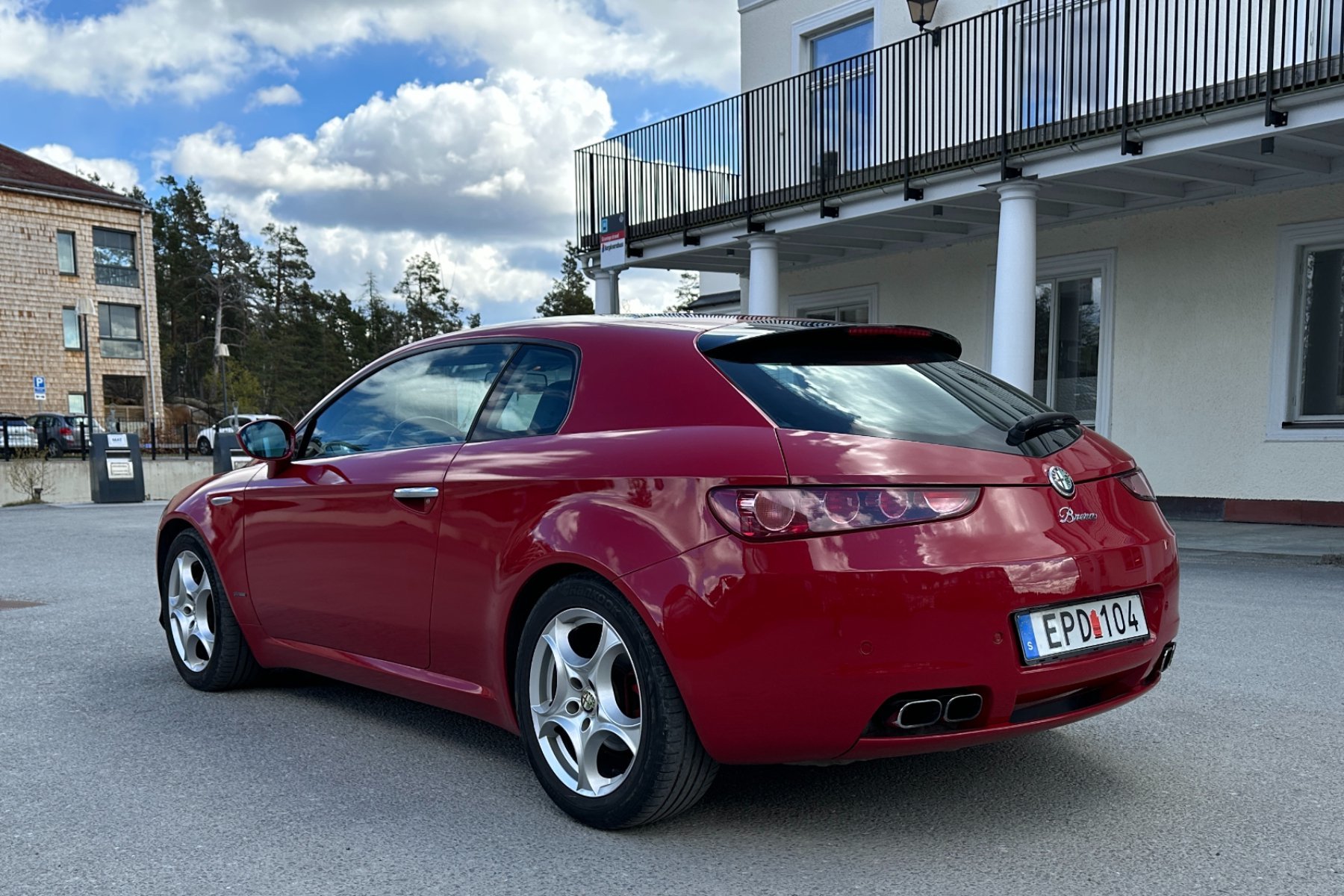 Vehicle Image 23