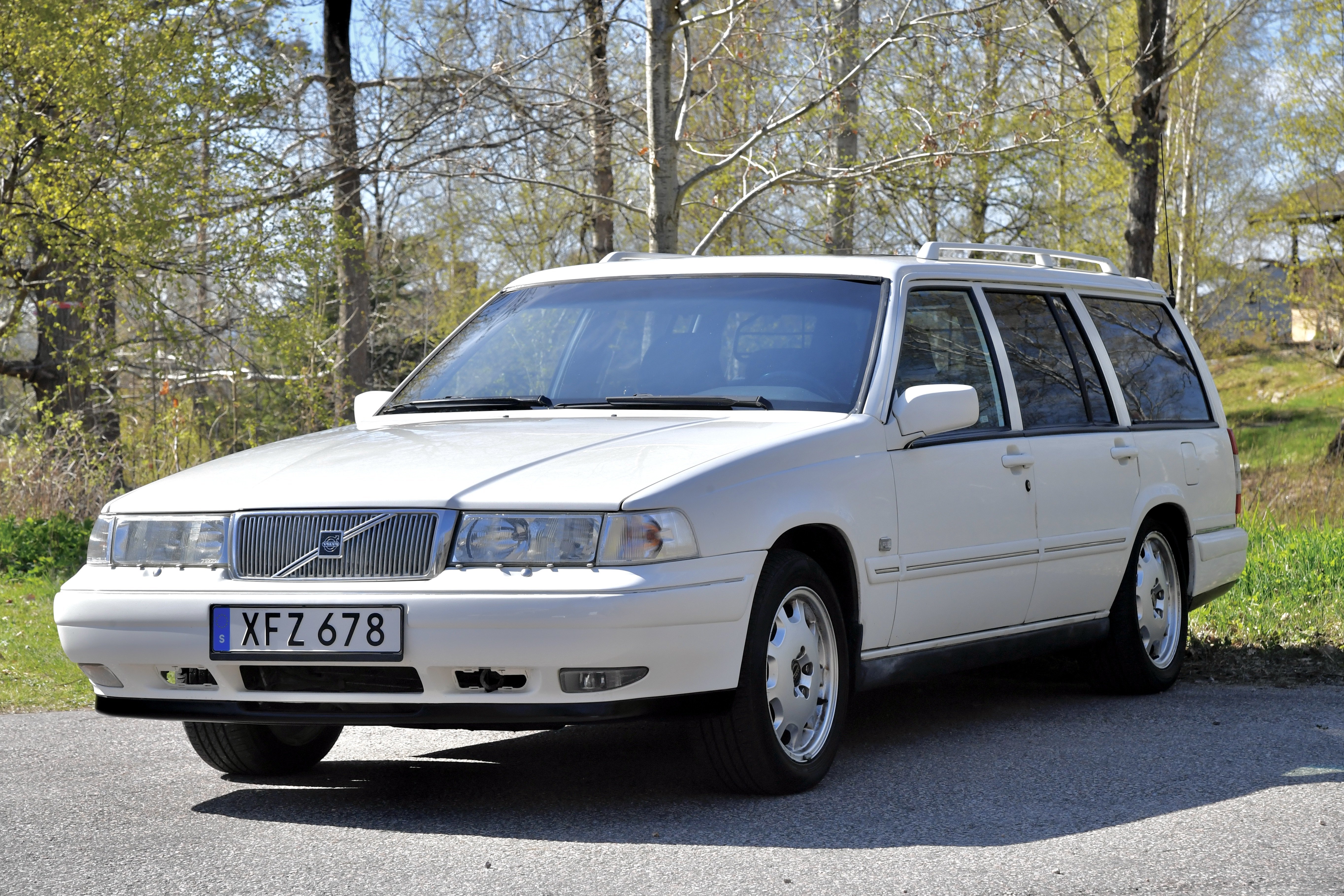 Vehicle Image 23