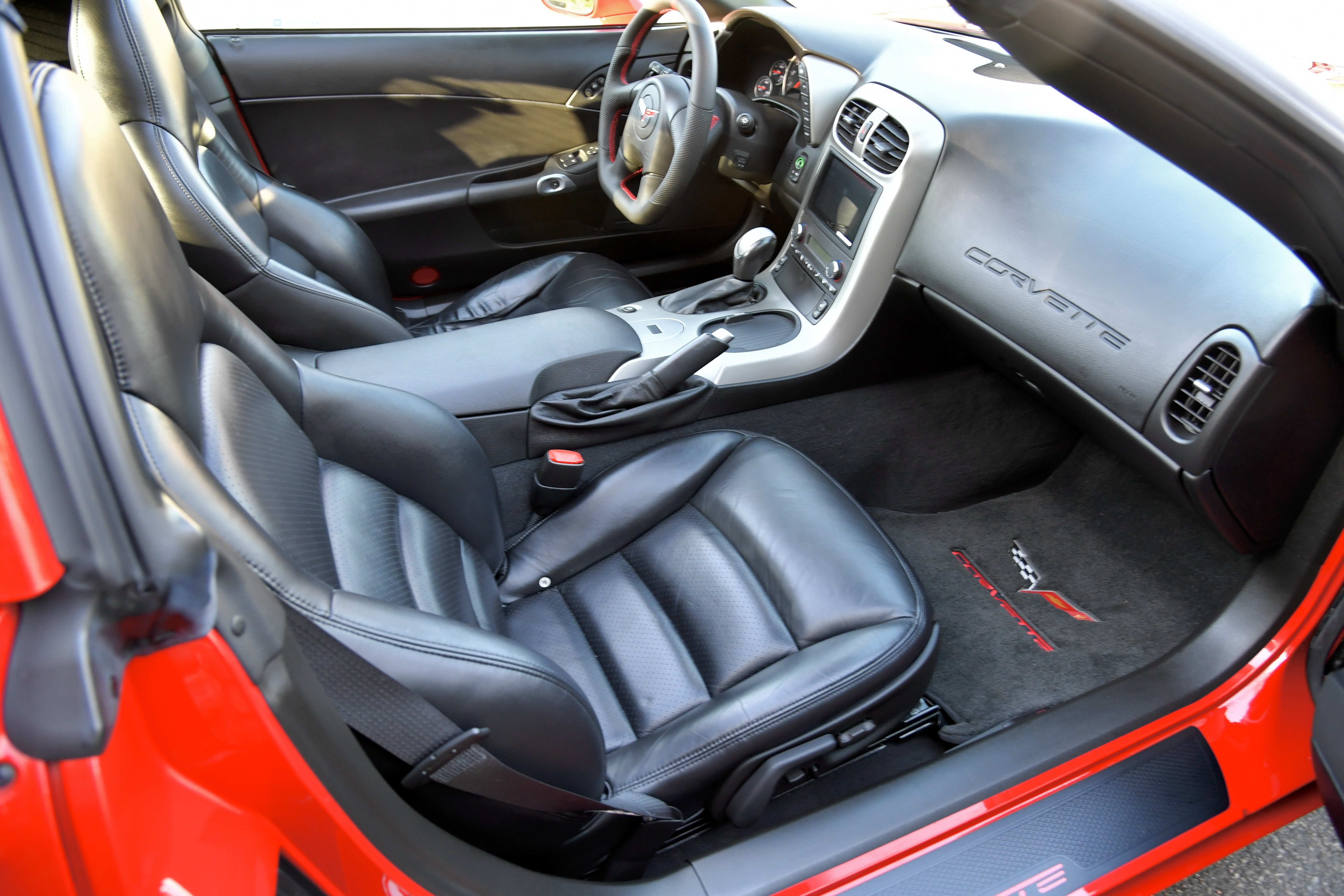 Vehicle Image 22