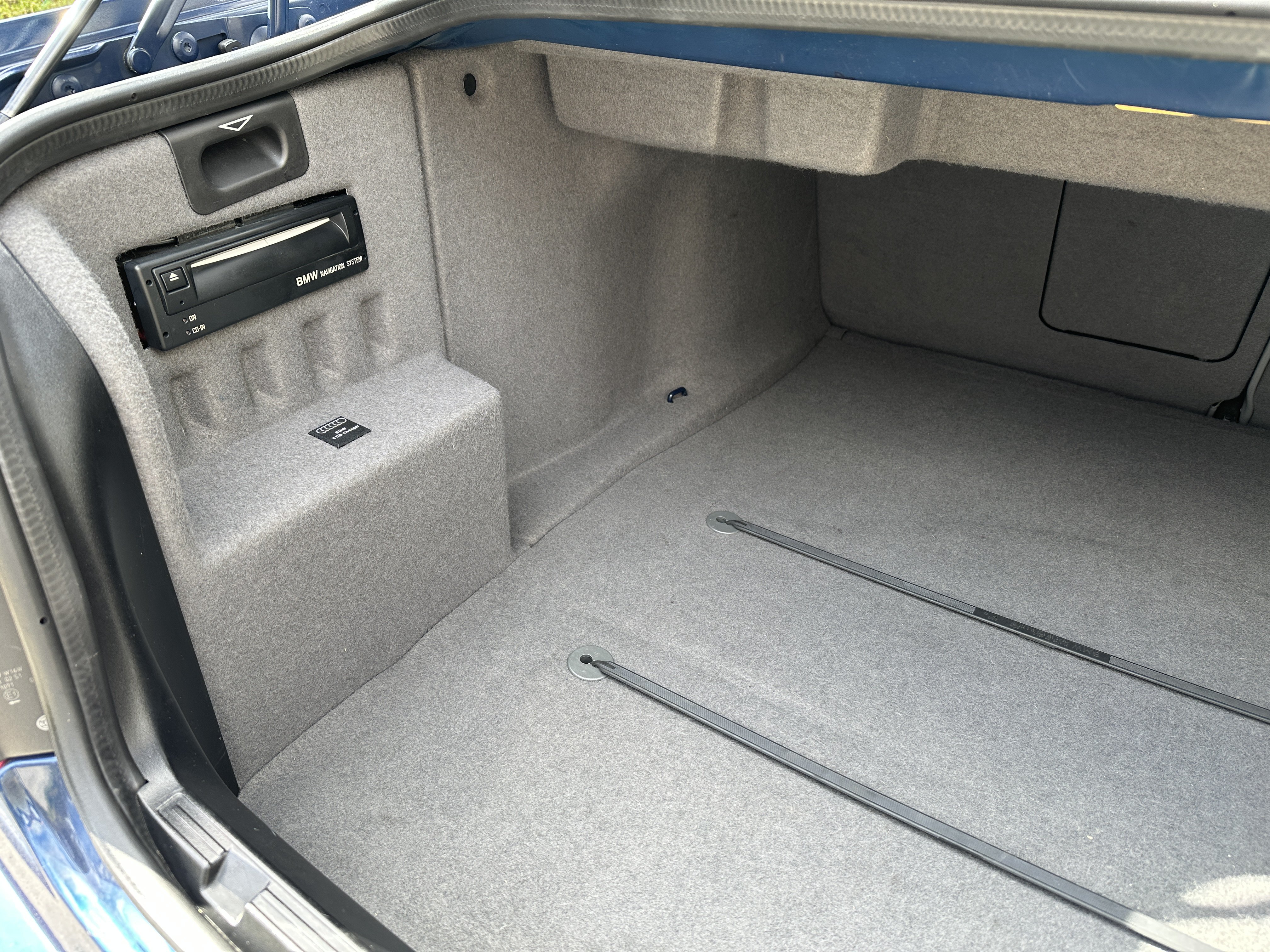 Vehicle Image 33