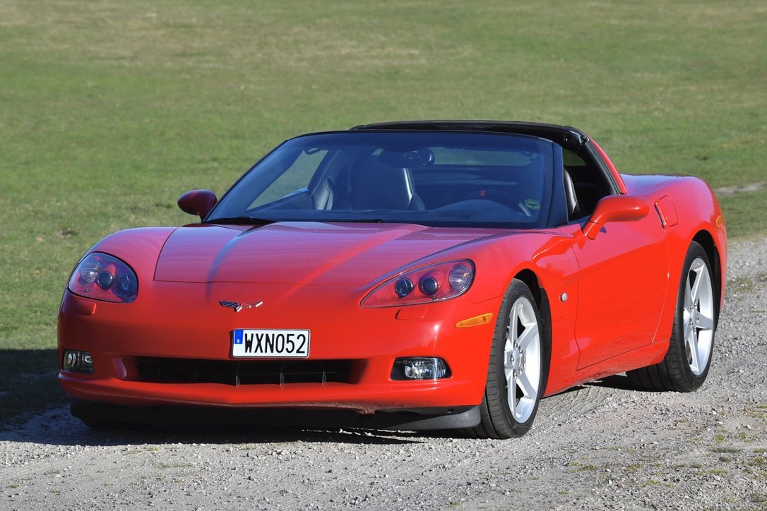 Vehicle Image 23