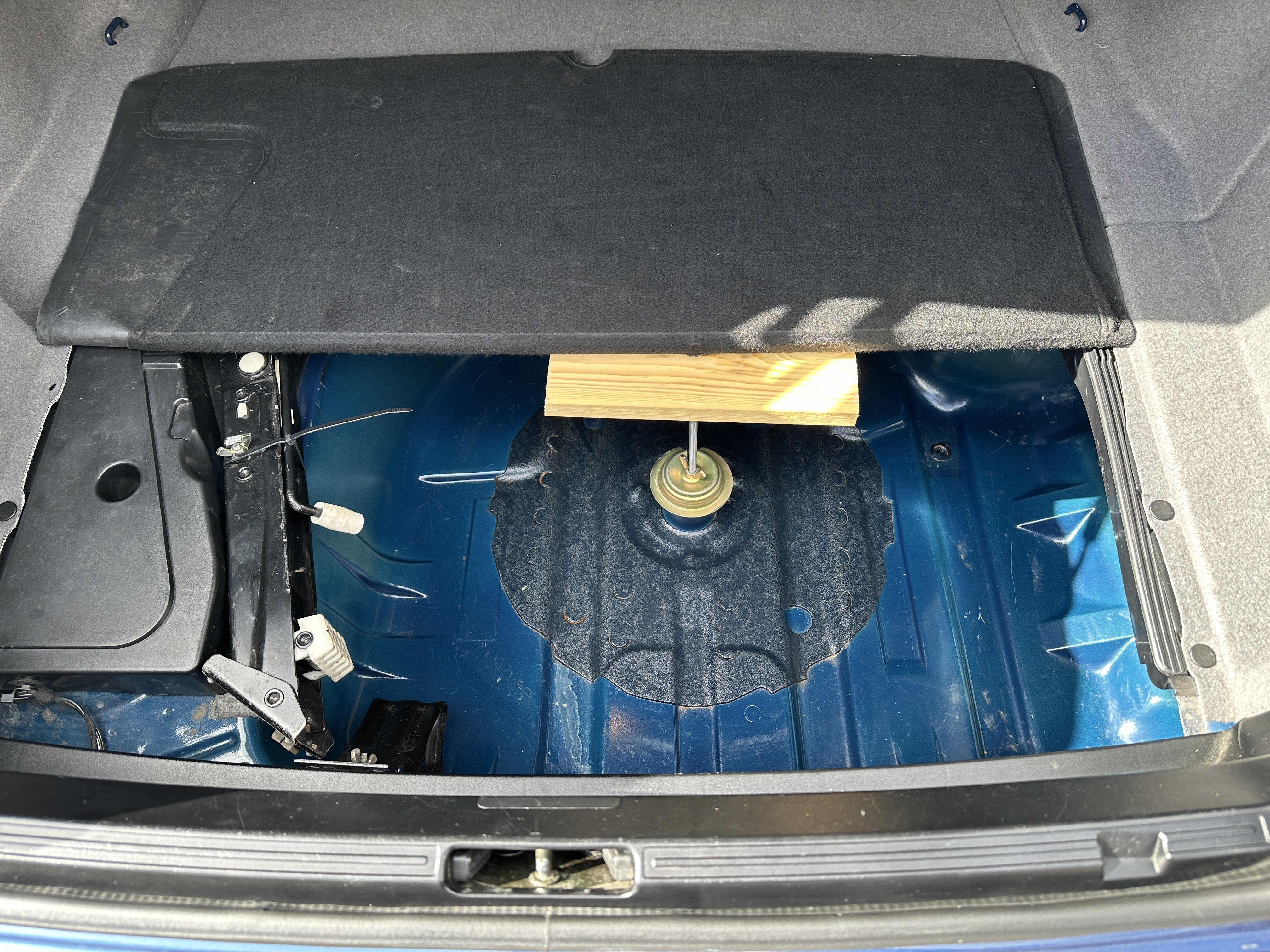 Vehicle Image 37