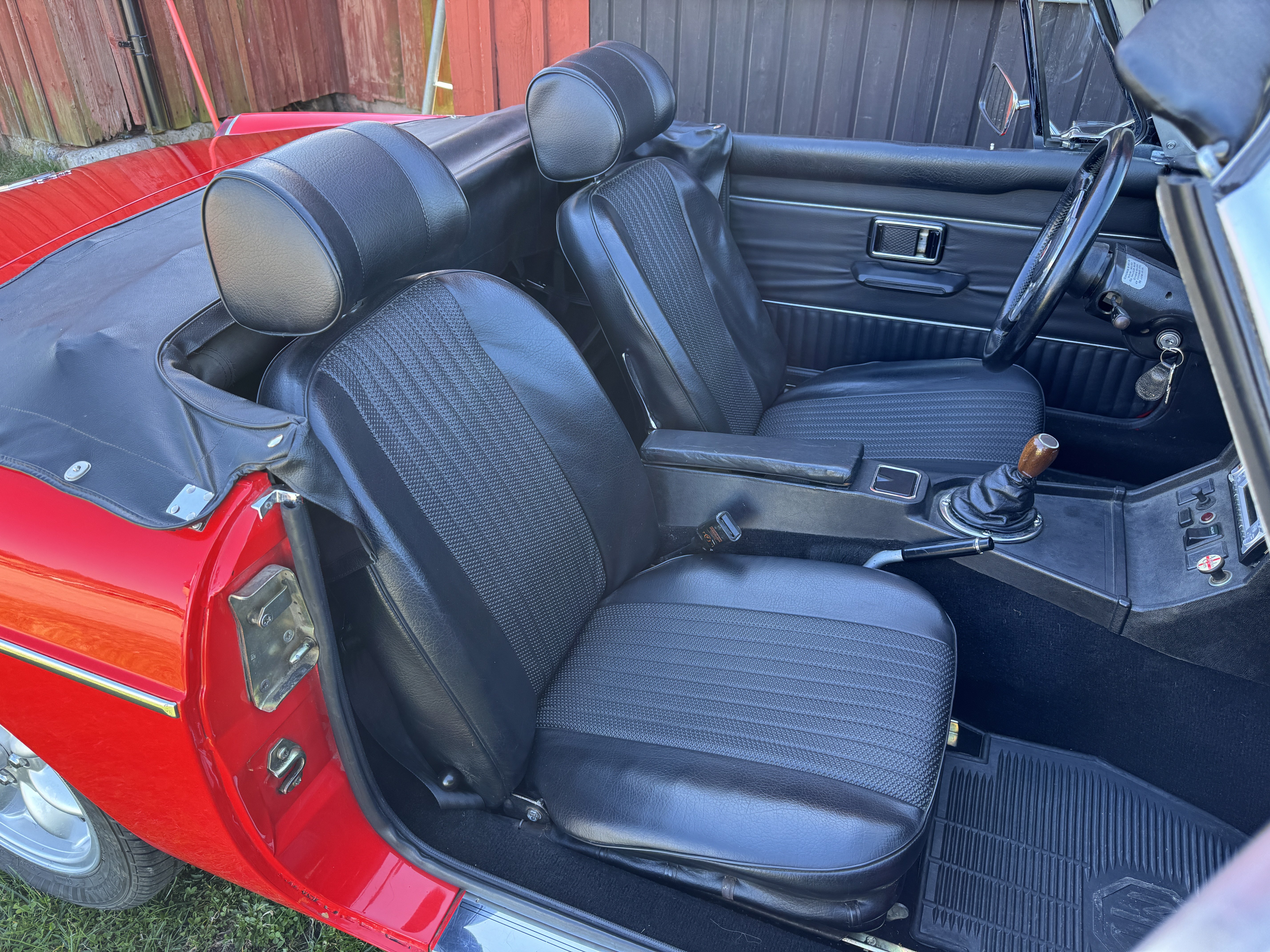 Vehicle Image 35