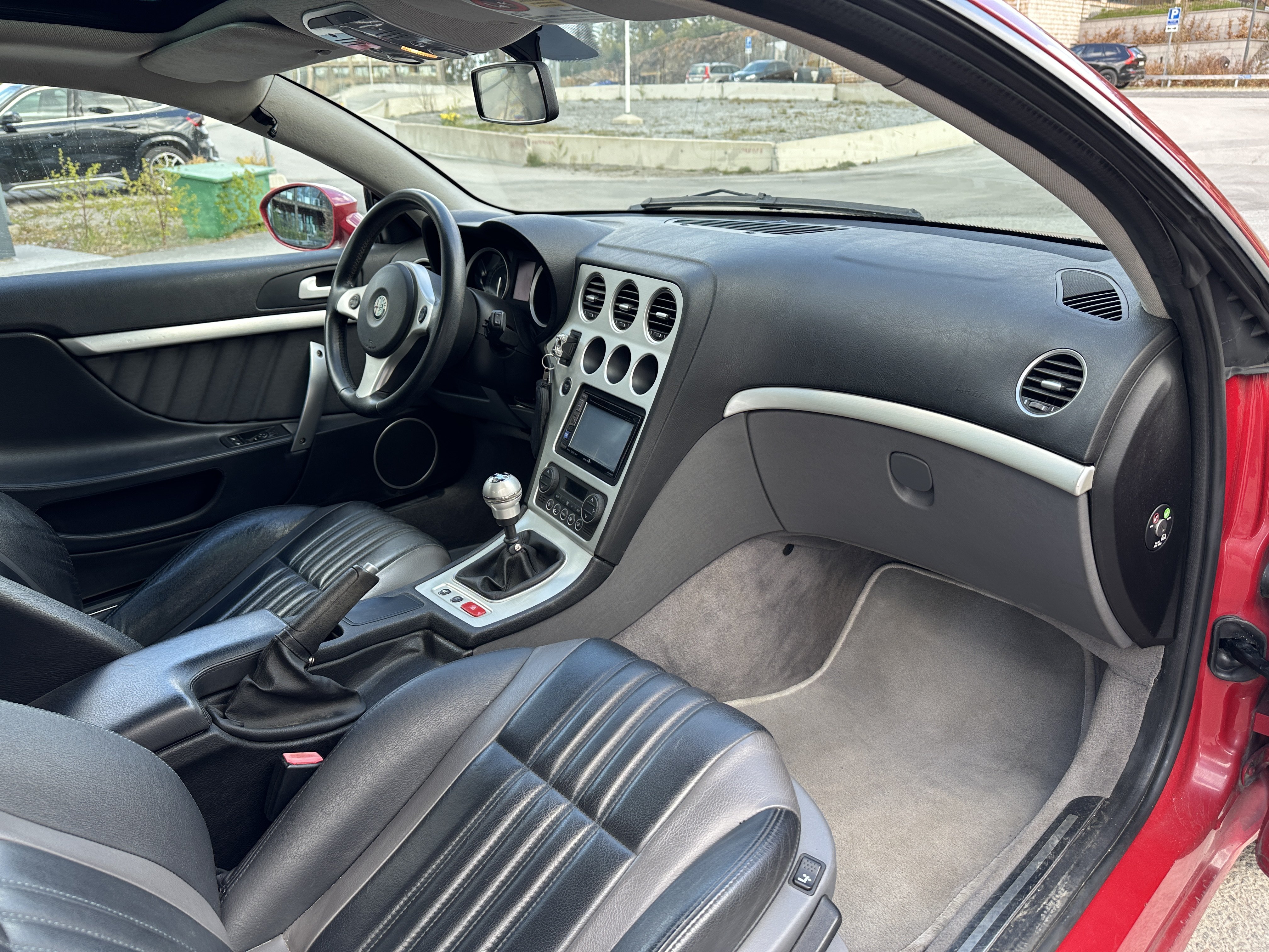 Vehicle Image 48