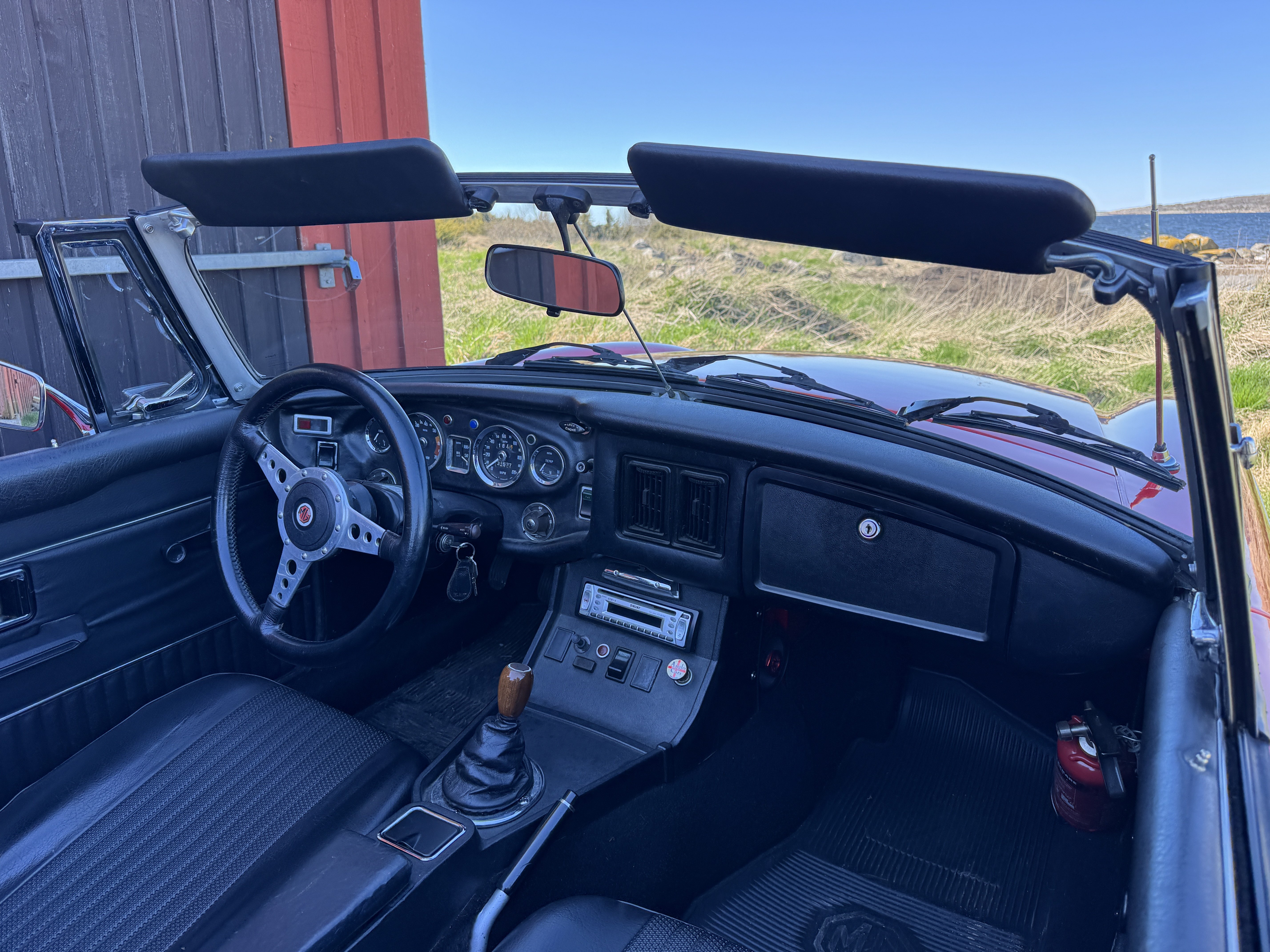 Vehicle Image 36