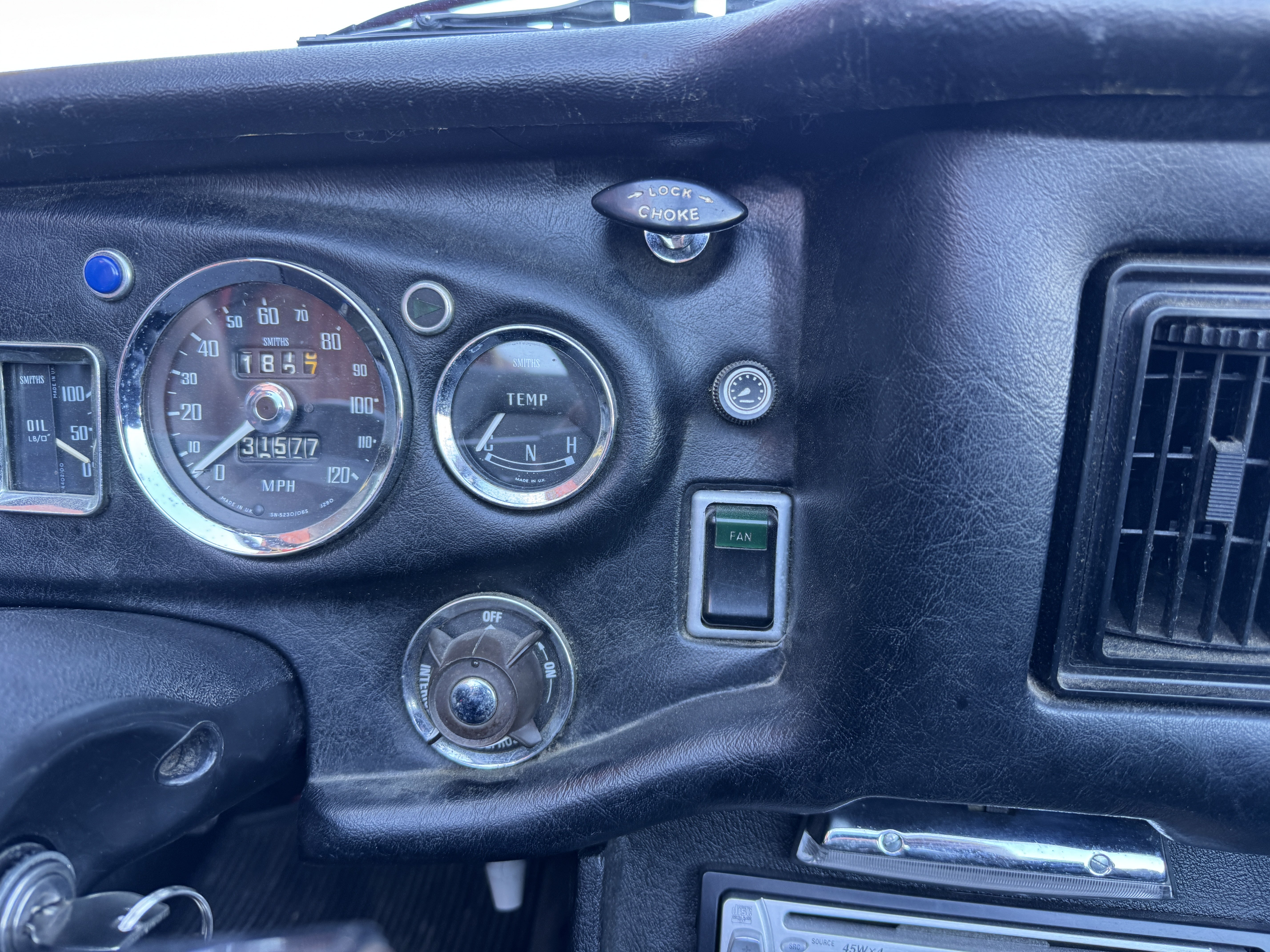 Vehicle Image 40
