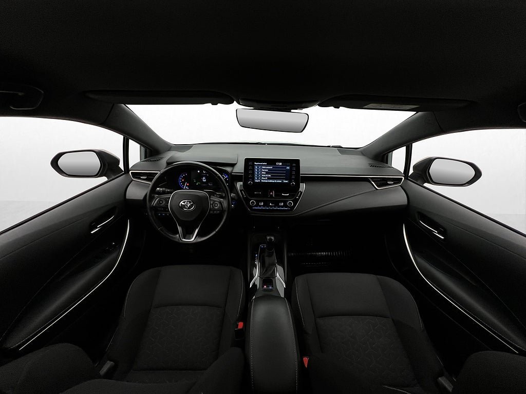 Vehicle Image 12