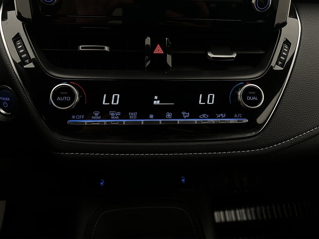 Vehicle Image 22