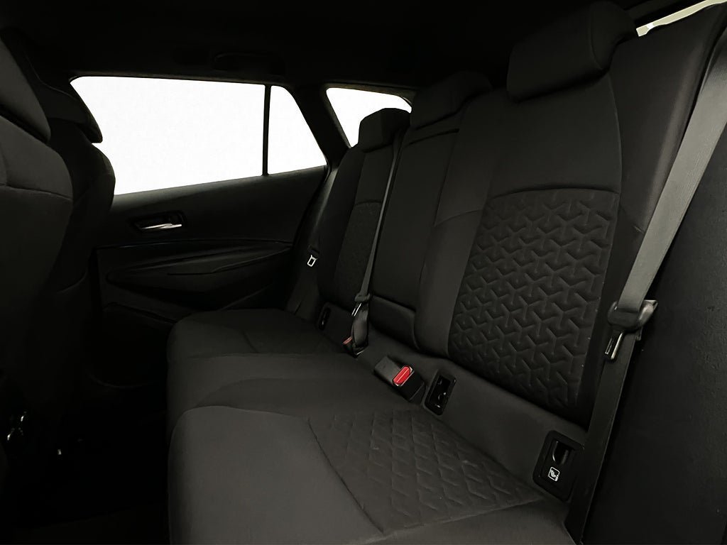 Vehicle Image 26