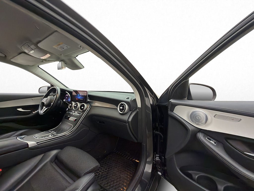 Vehicle Image 33