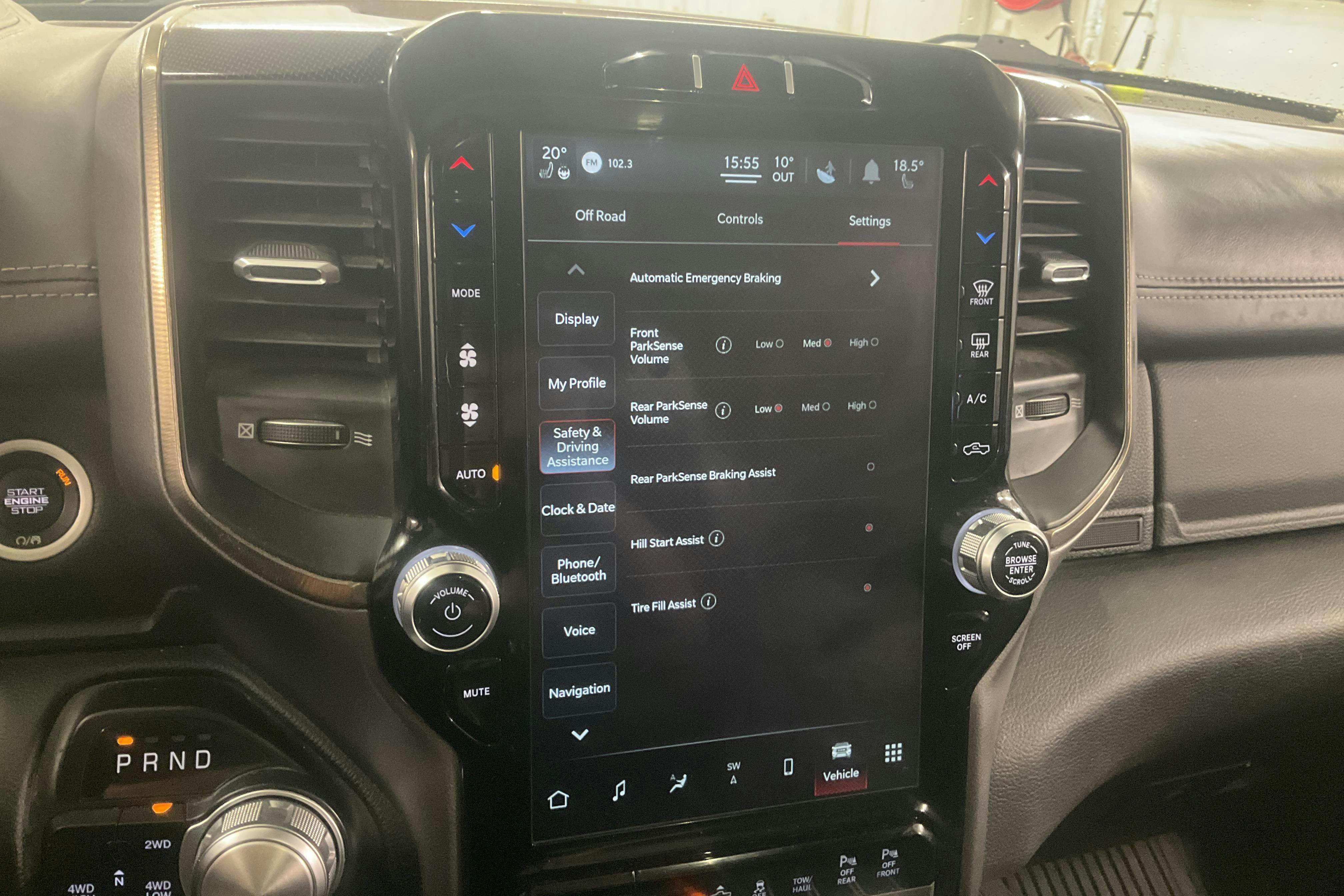Vehicle Image 14