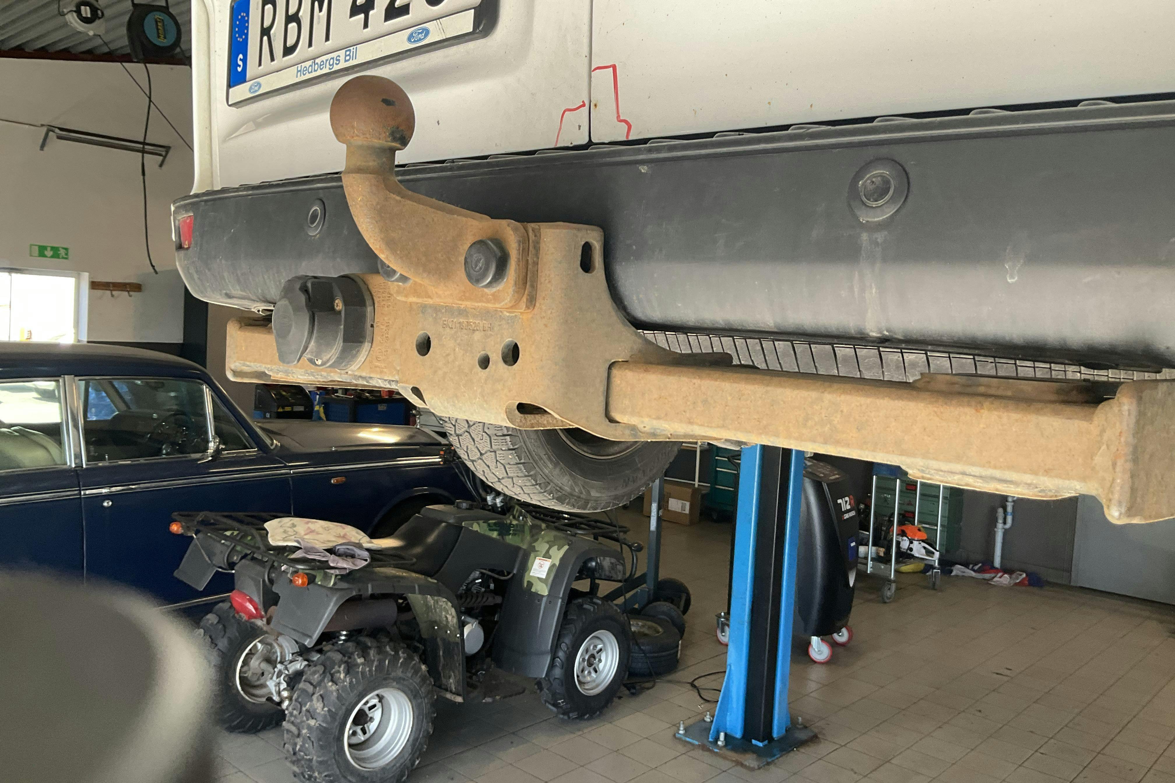 Vehicle Image 12