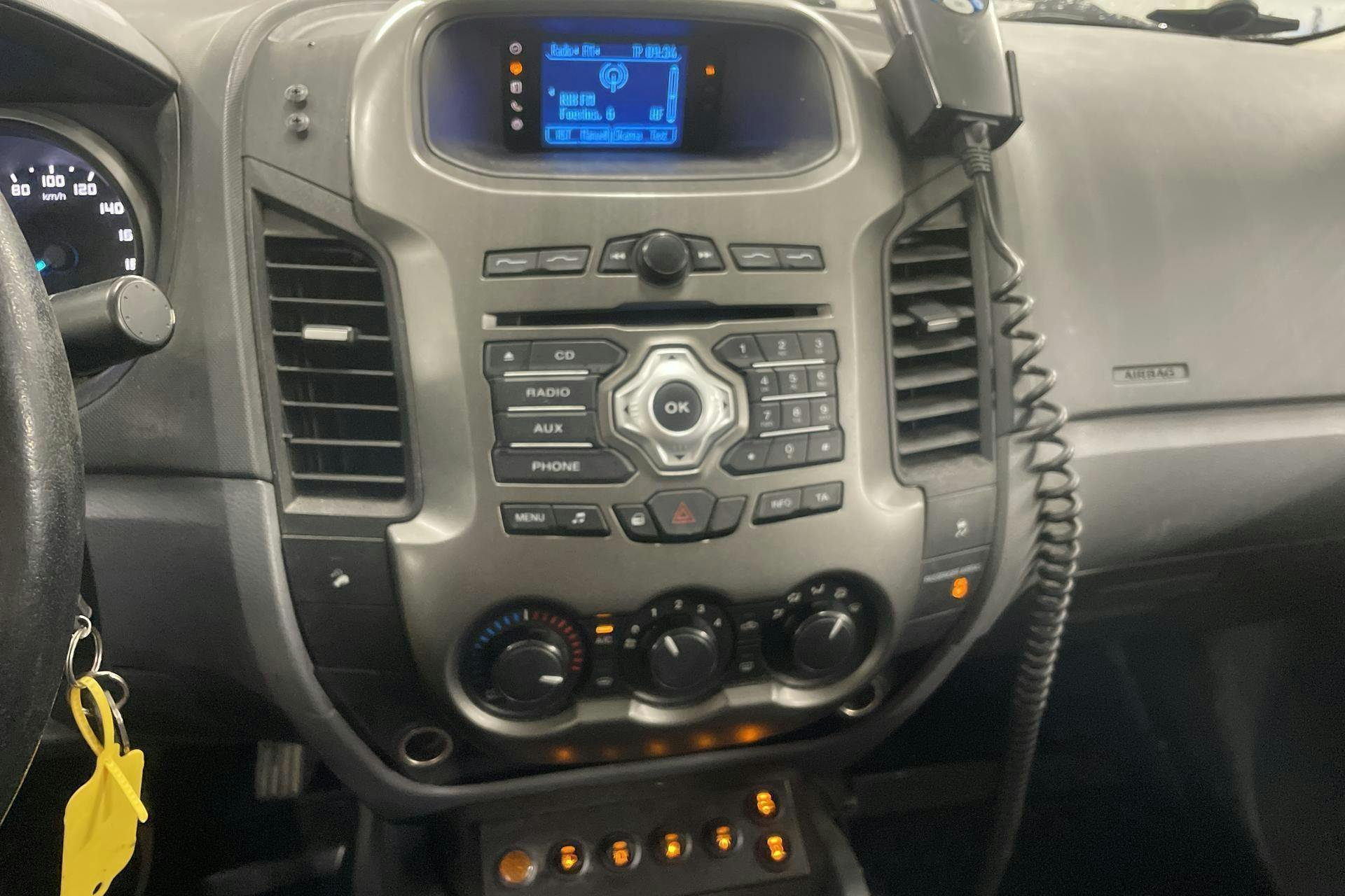 Vehicle Image 14