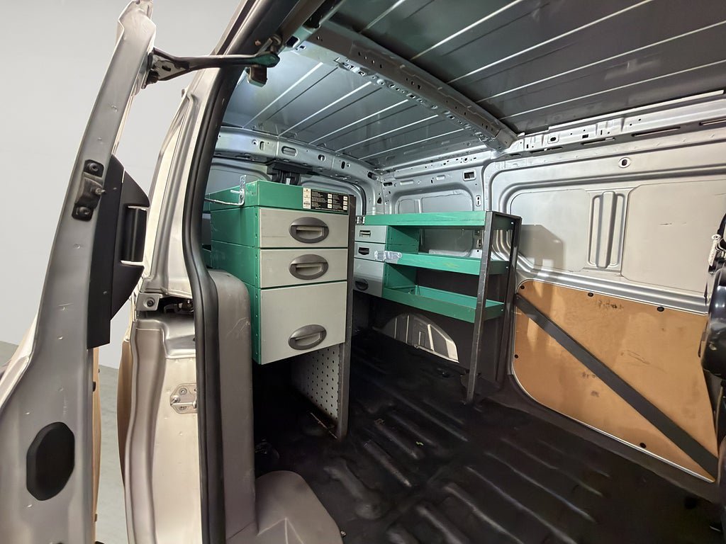 Vehicle Image 12