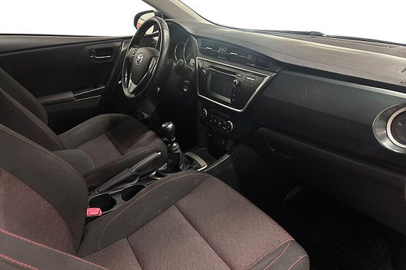 Vehicle Image 16