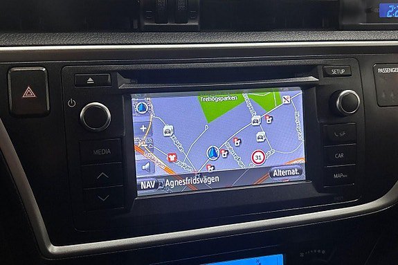 Vehicle Image 19