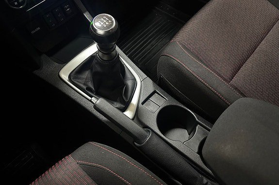 Vehicle Image 23