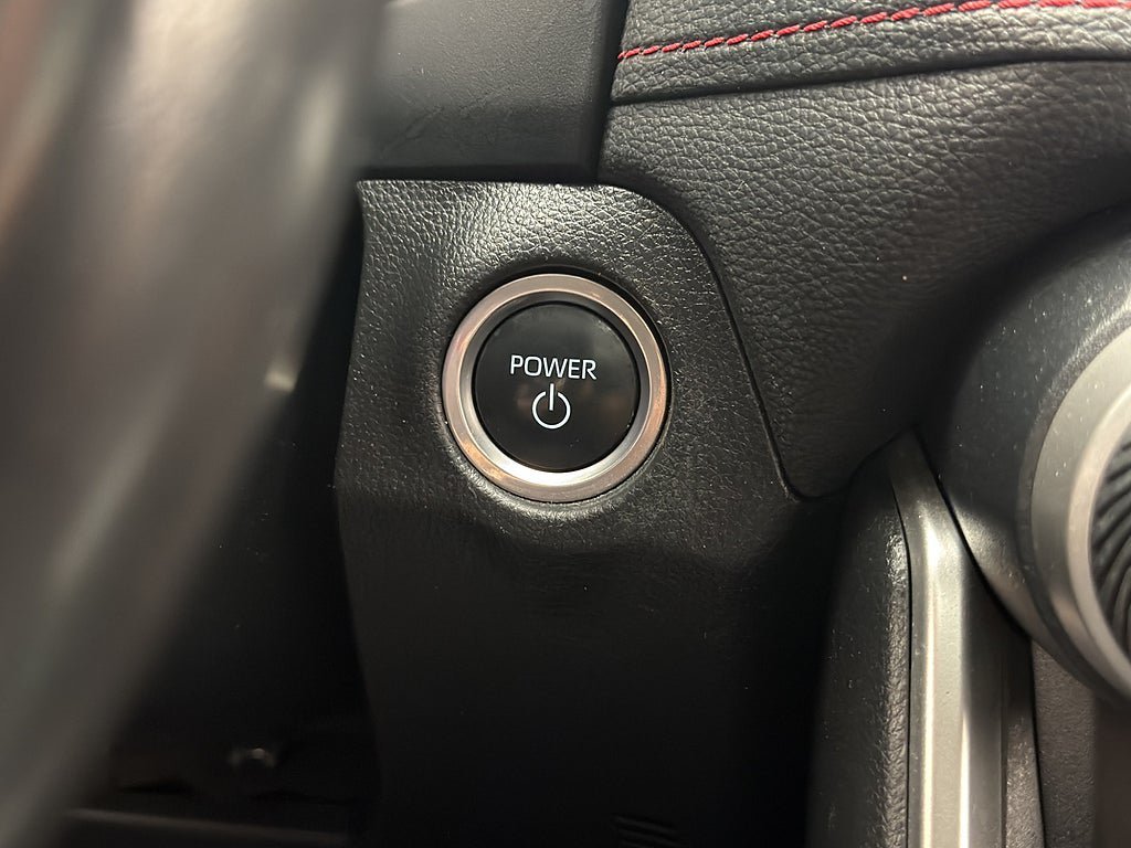 Vehicle Image 24