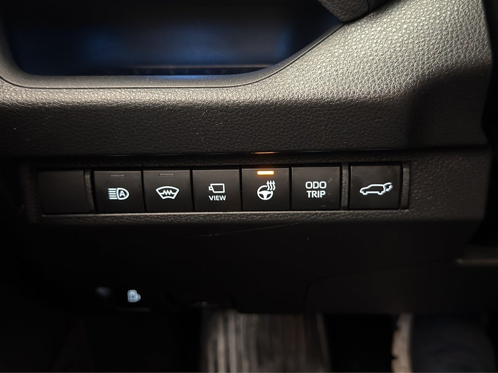 Vehicle Image 33