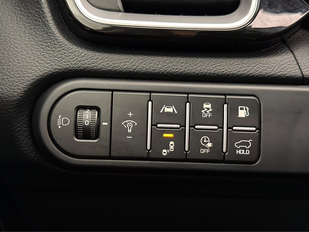 Vehicle Image 29