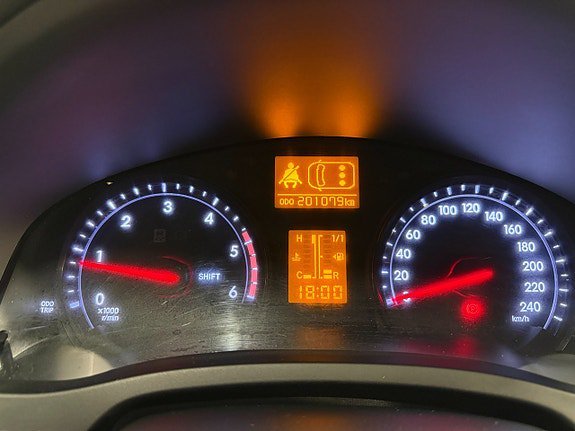 Vehicle Image 18