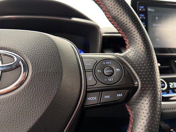 Vehicle Image 19