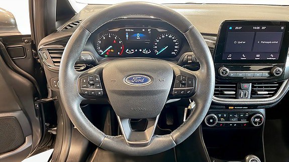 Vehicle Image 17