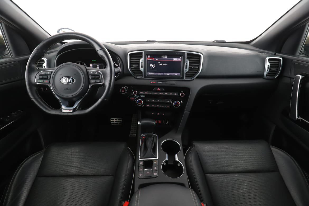 Vehicle Image 13