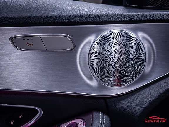 Vehicle Image 29