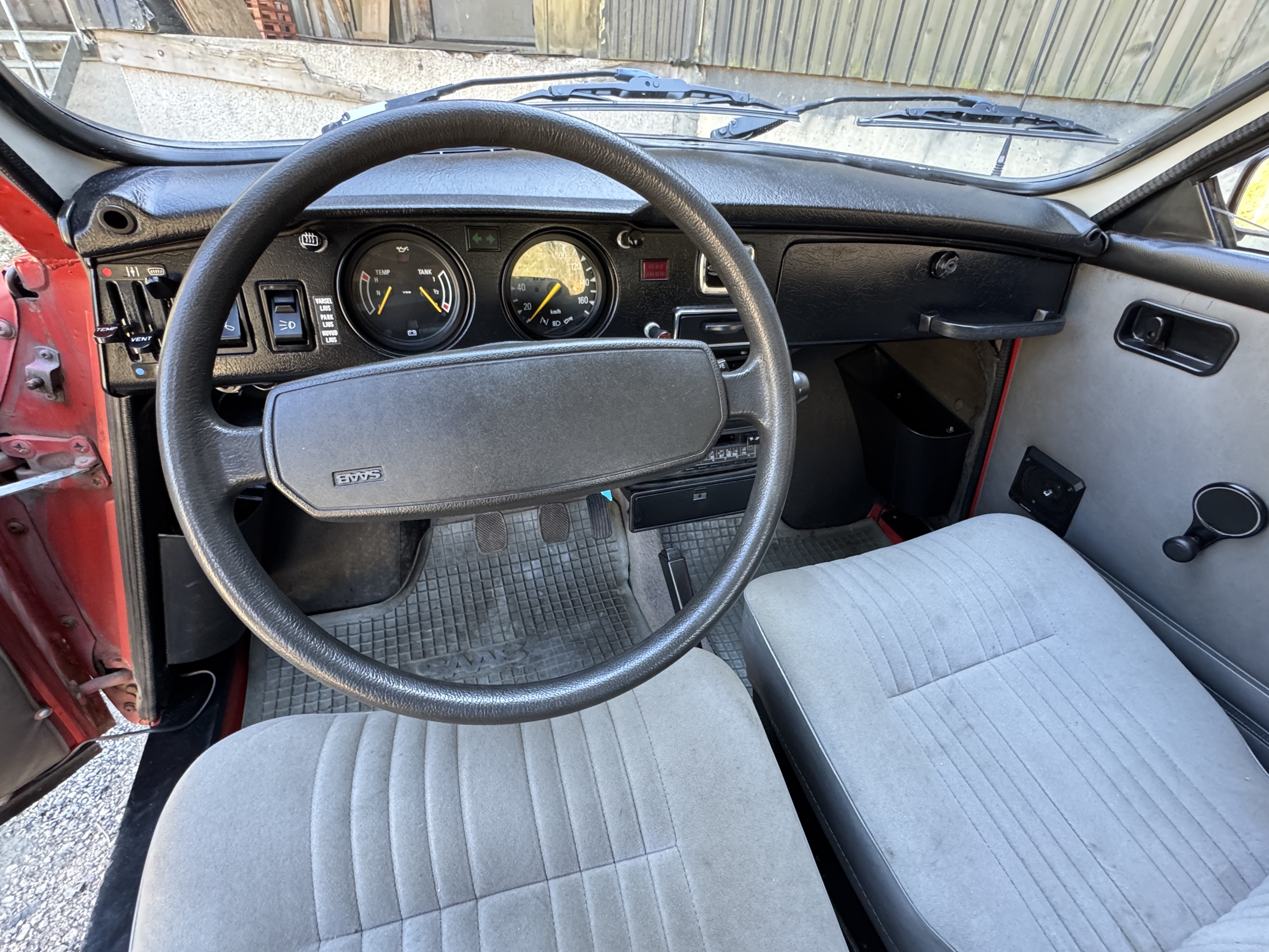 Vehicle Image 48