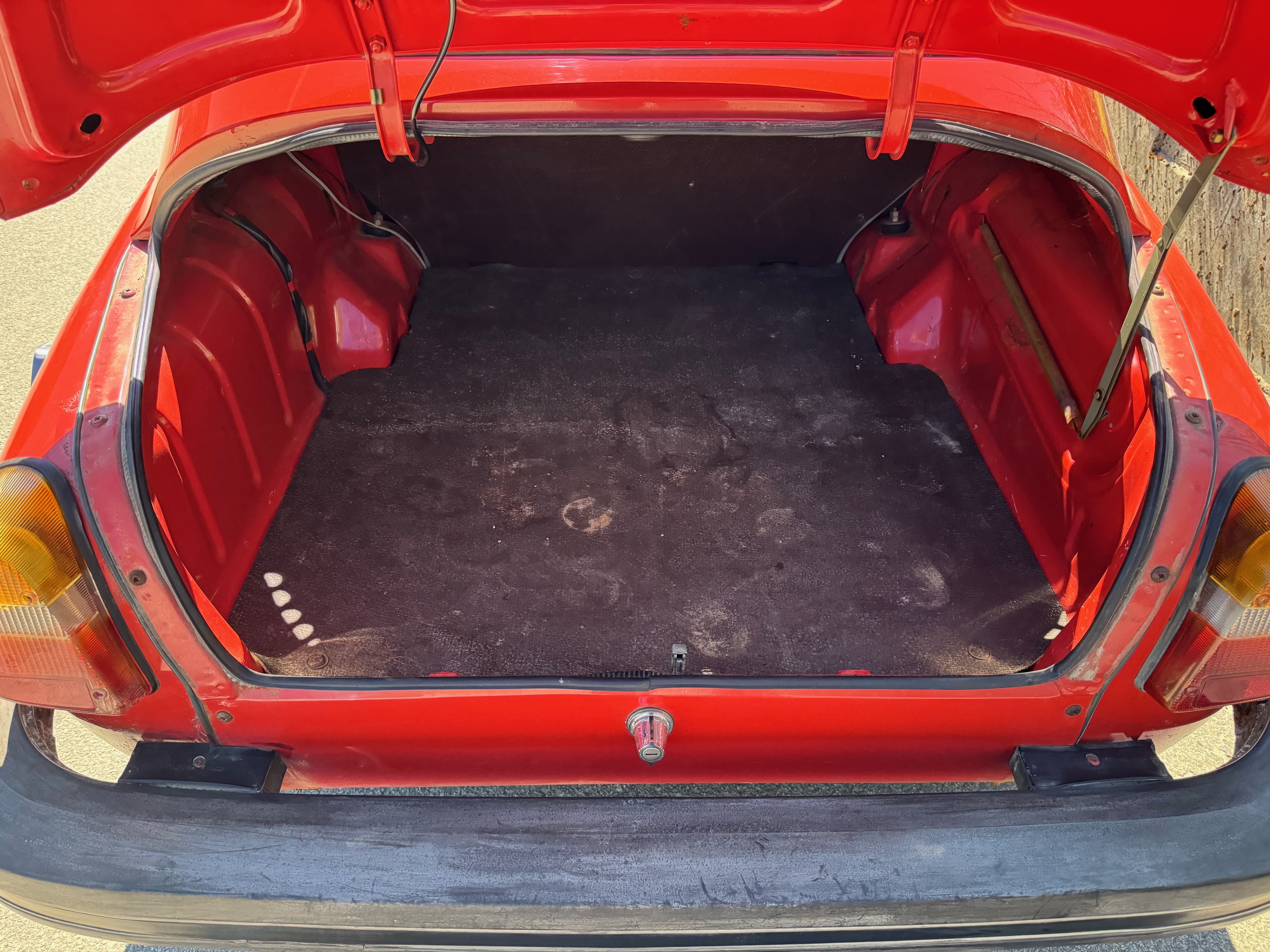 Vehicle Image 76