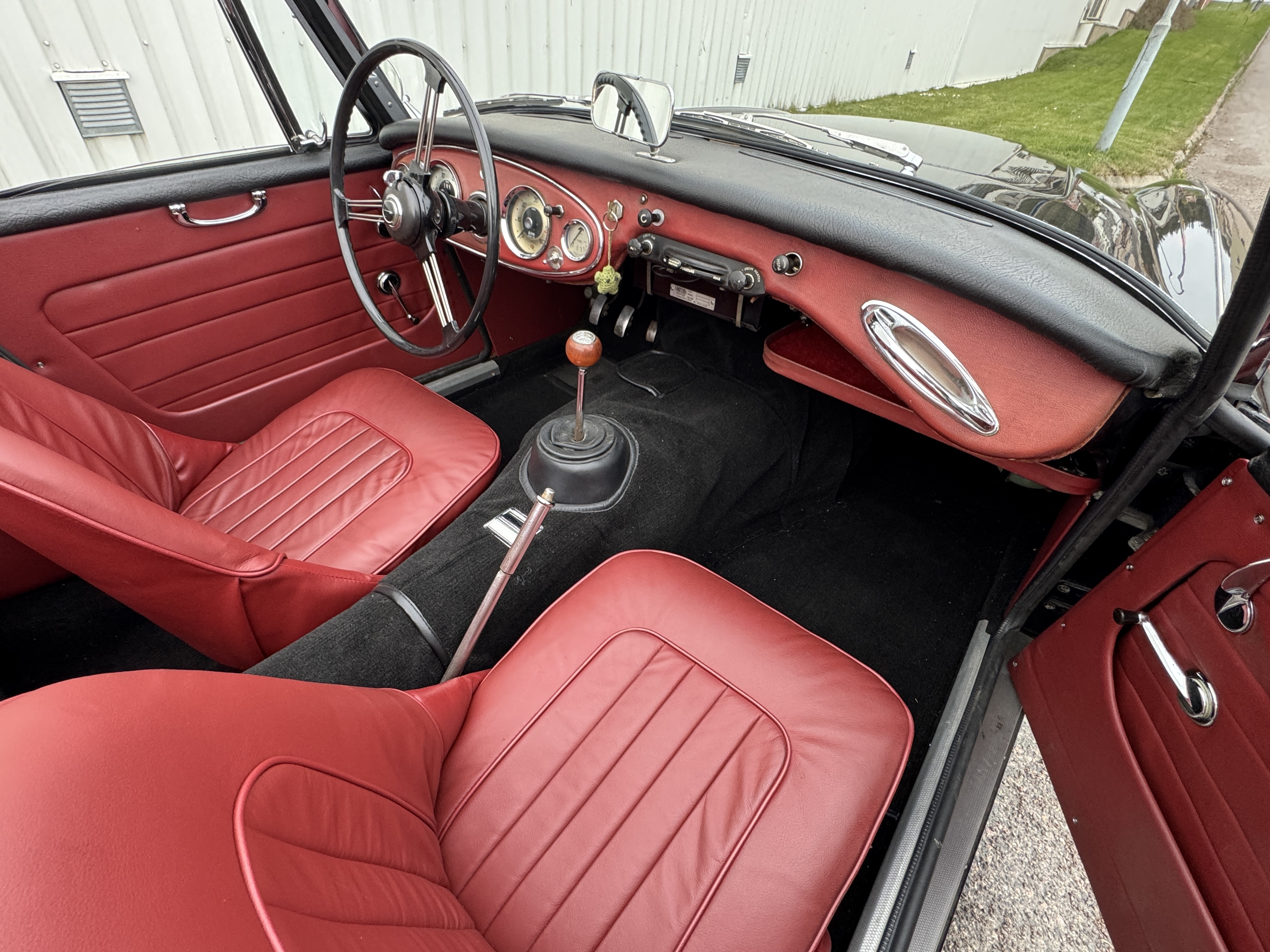 Vehicle Image 80