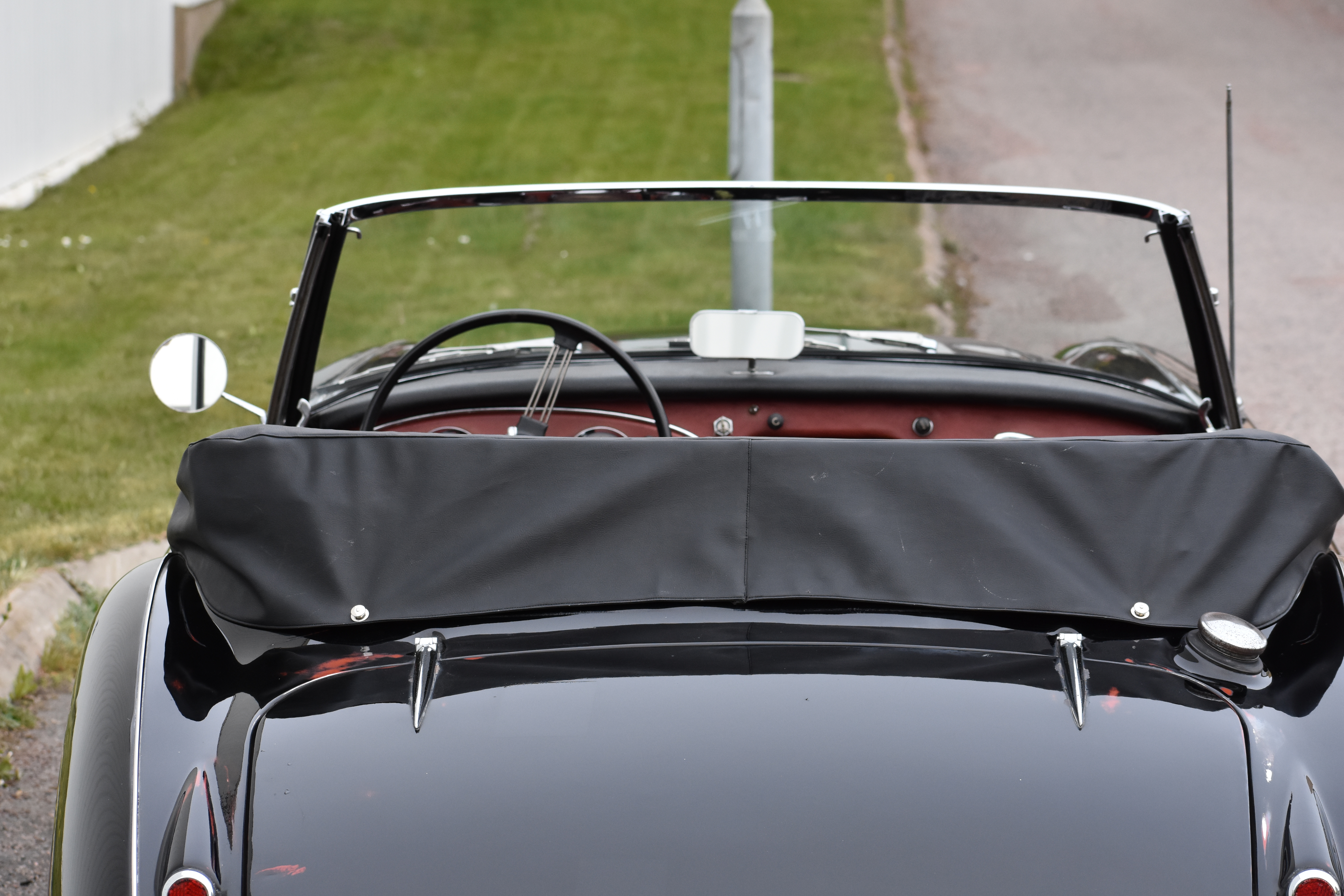 Vehicle Image 103