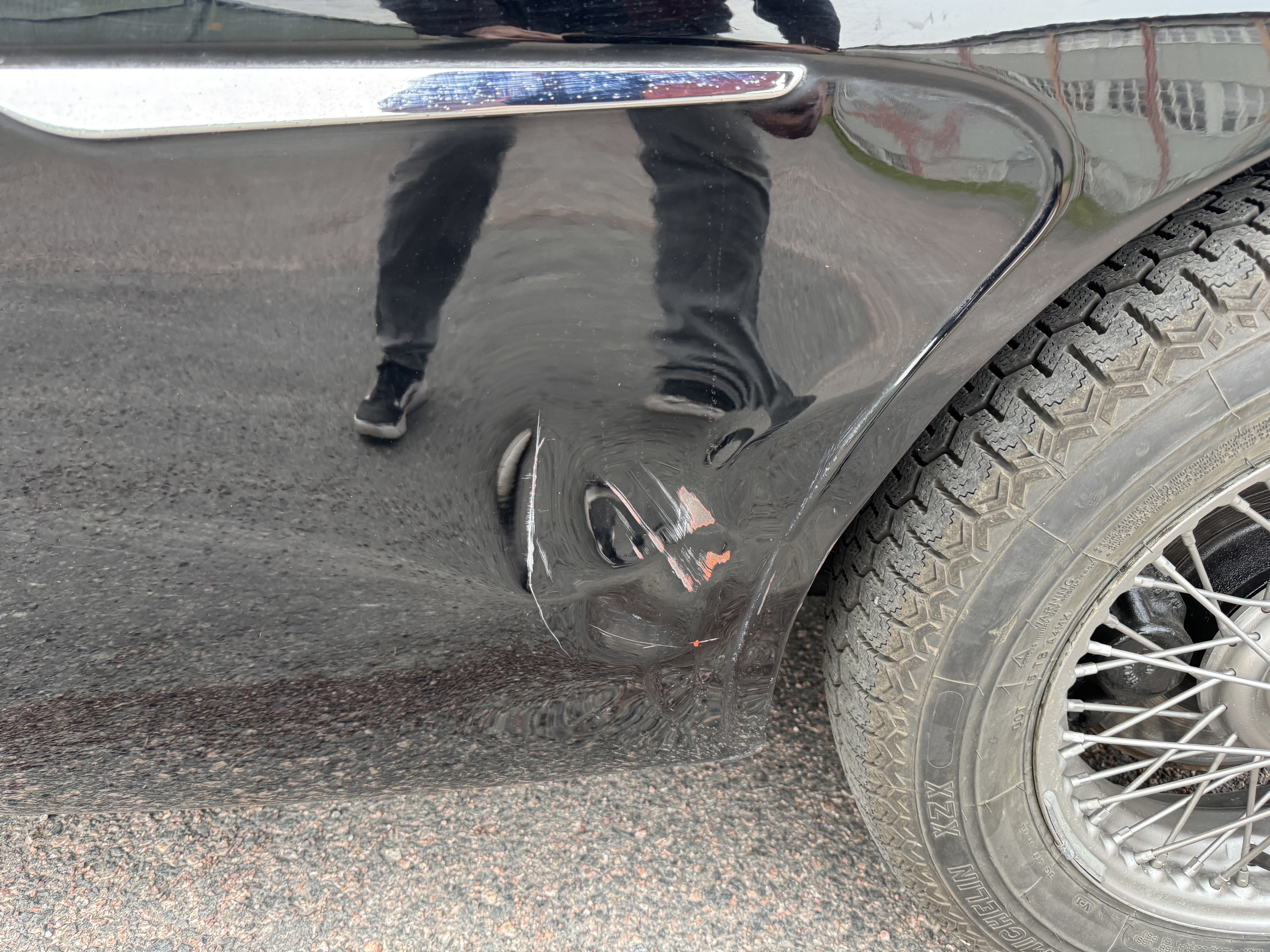 Vehicle Image 130