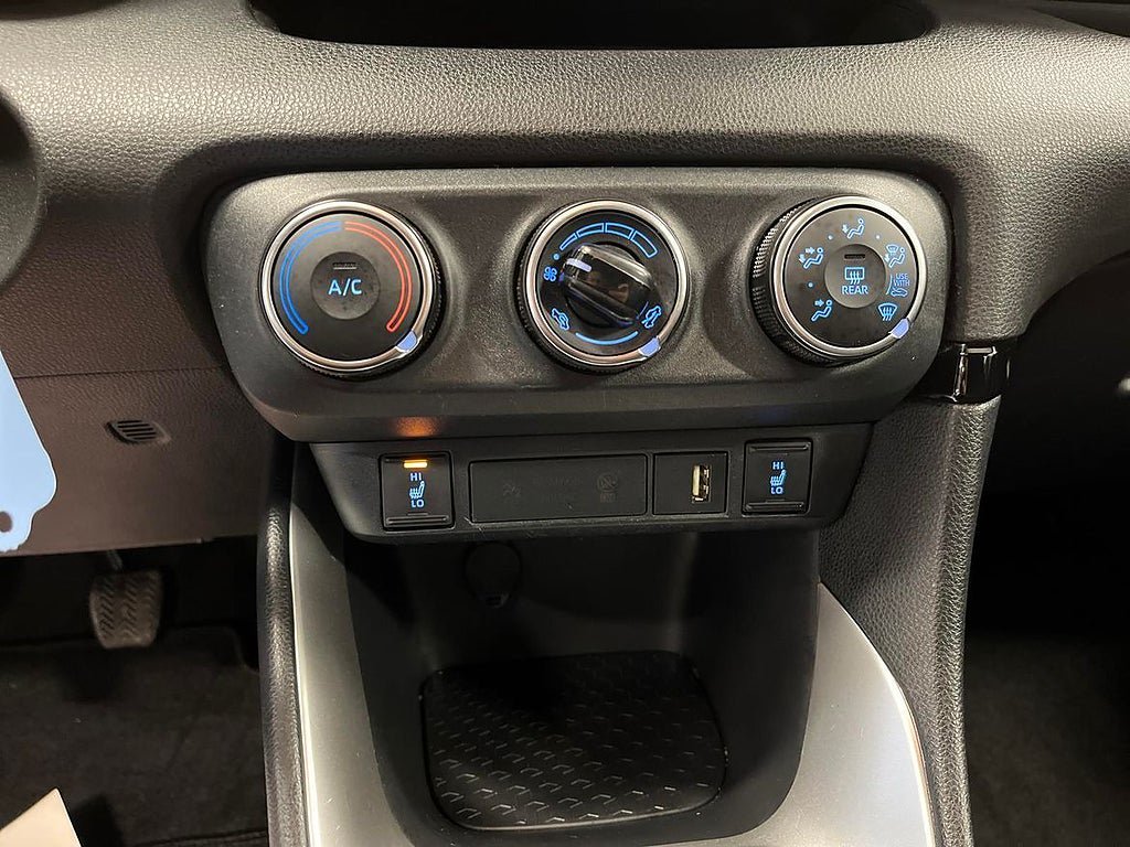 Vehicle Image 22