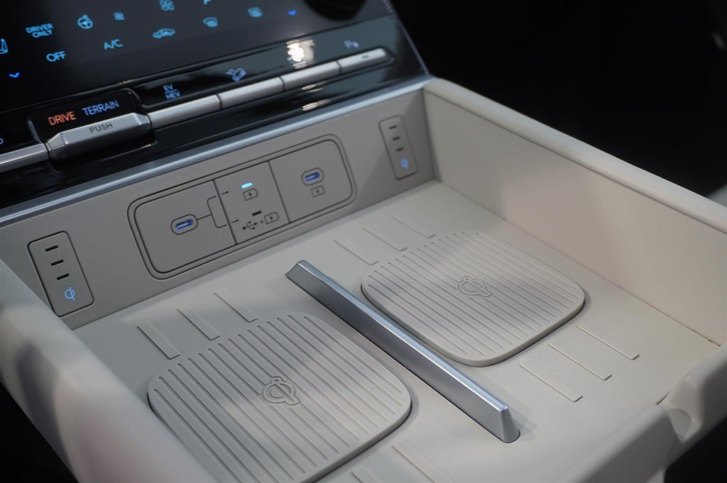 Vehicle Image 13