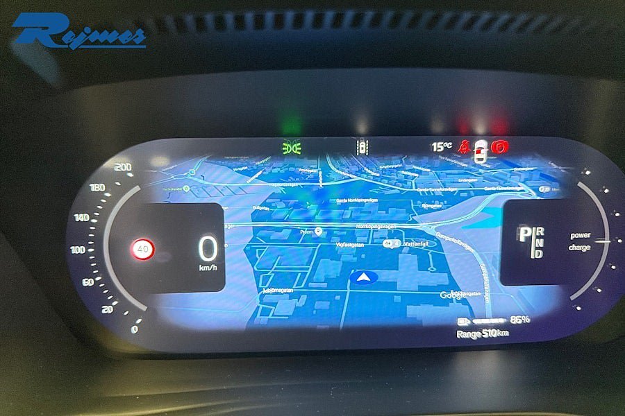 Vehicle Image 9