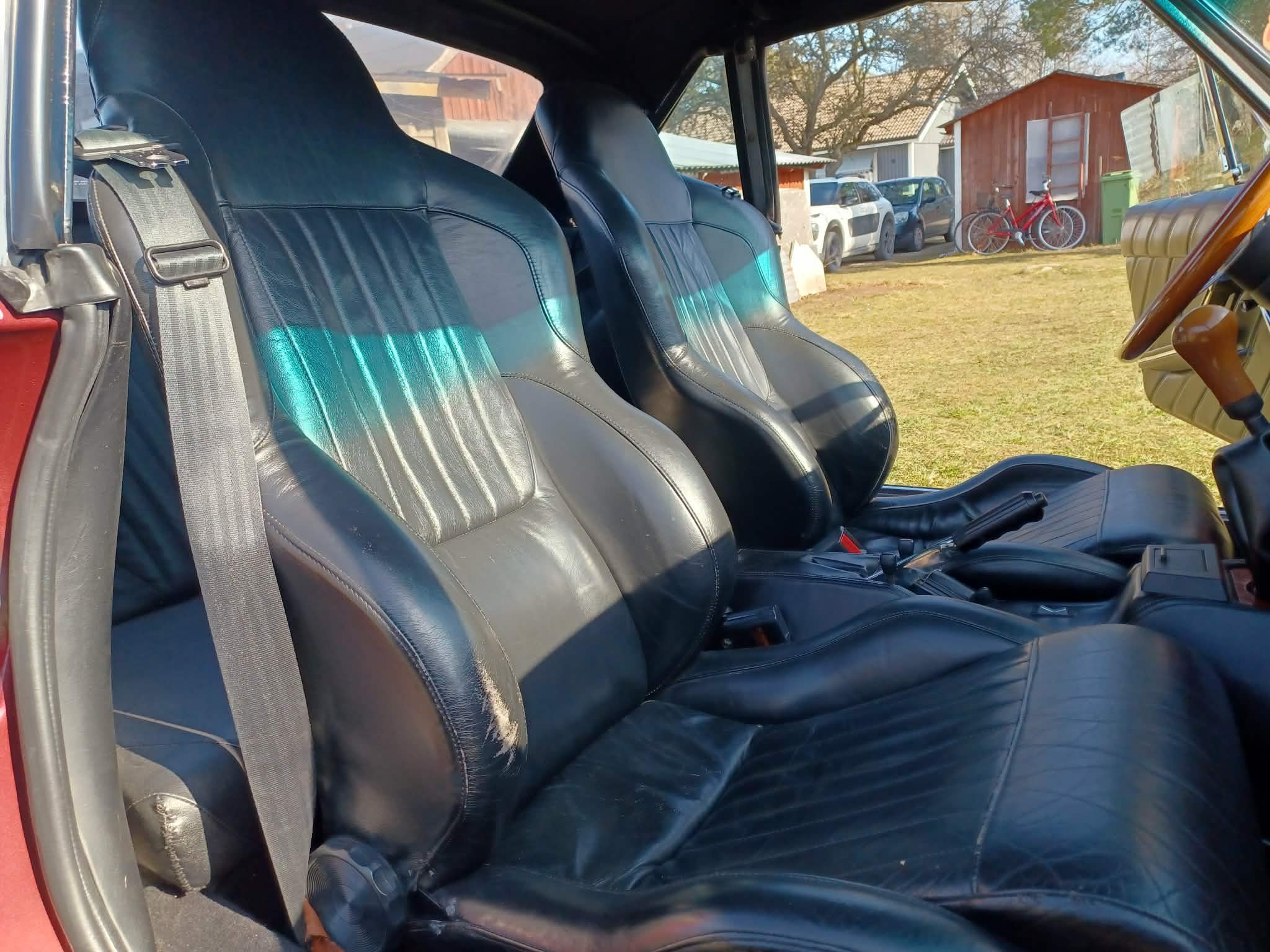 Vehicle Image 17