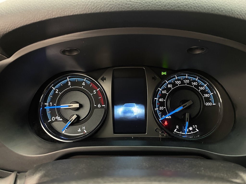 Vehicle Image 18